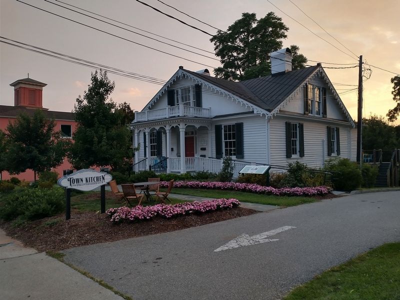 The Wharton Cottage Marker image. Click for full size.