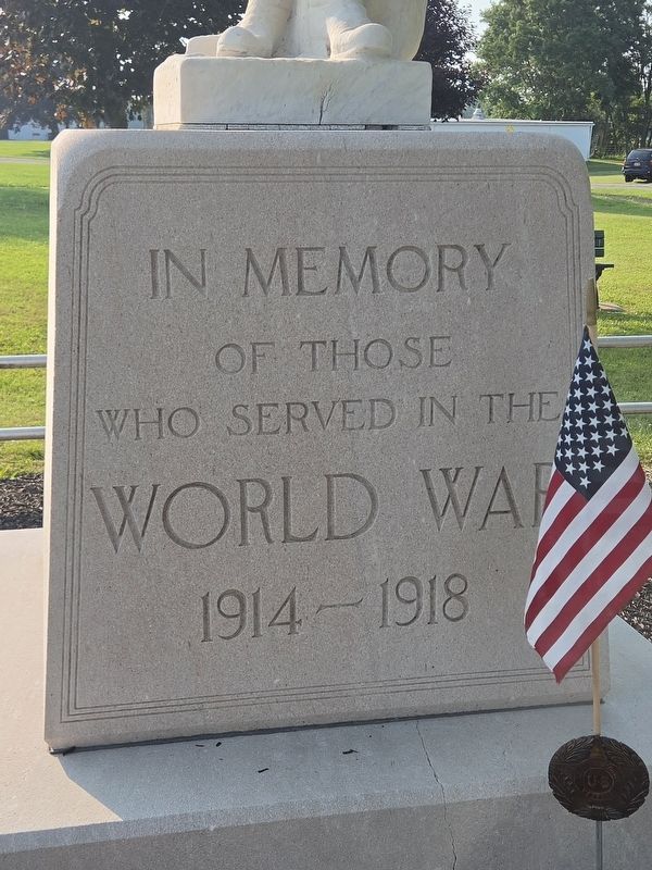 In Memory of Those Who Served in the World War Marker image. Click for full size.