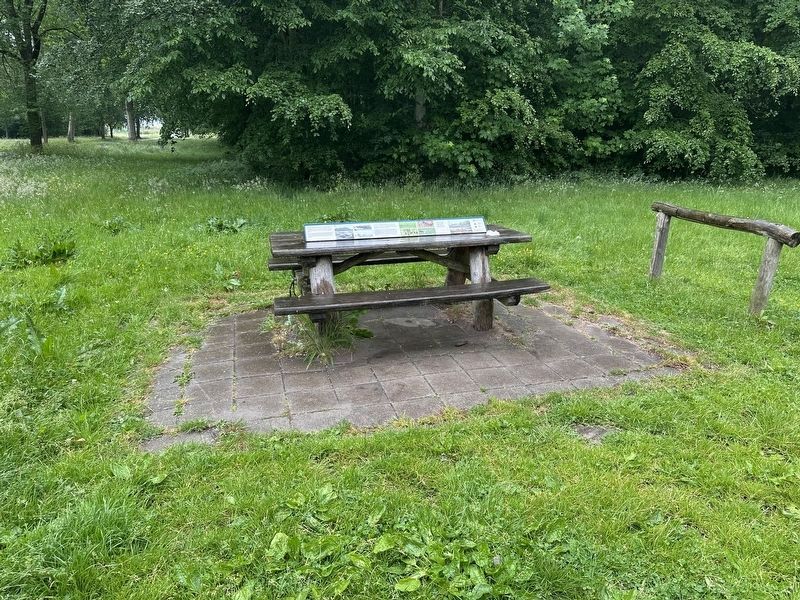 Wieringermeerdijk / Wieringermeer Dike Marker - wide view image. Click for full size.