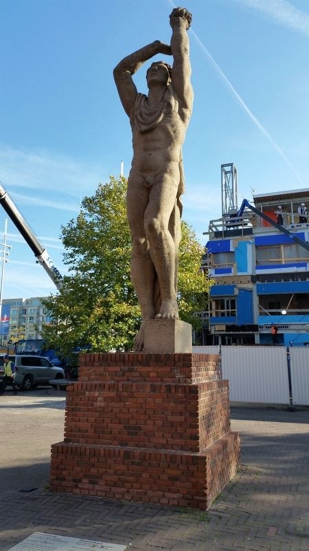 Prometheus statue image. Click for full size.