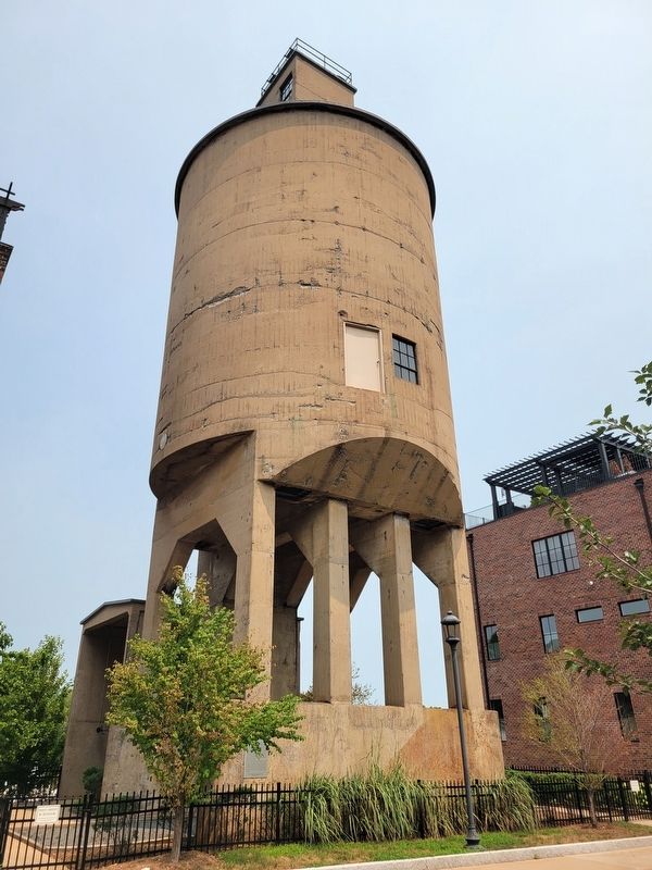 The Charlottesville Coal Tower and Marker image. Click for full size.