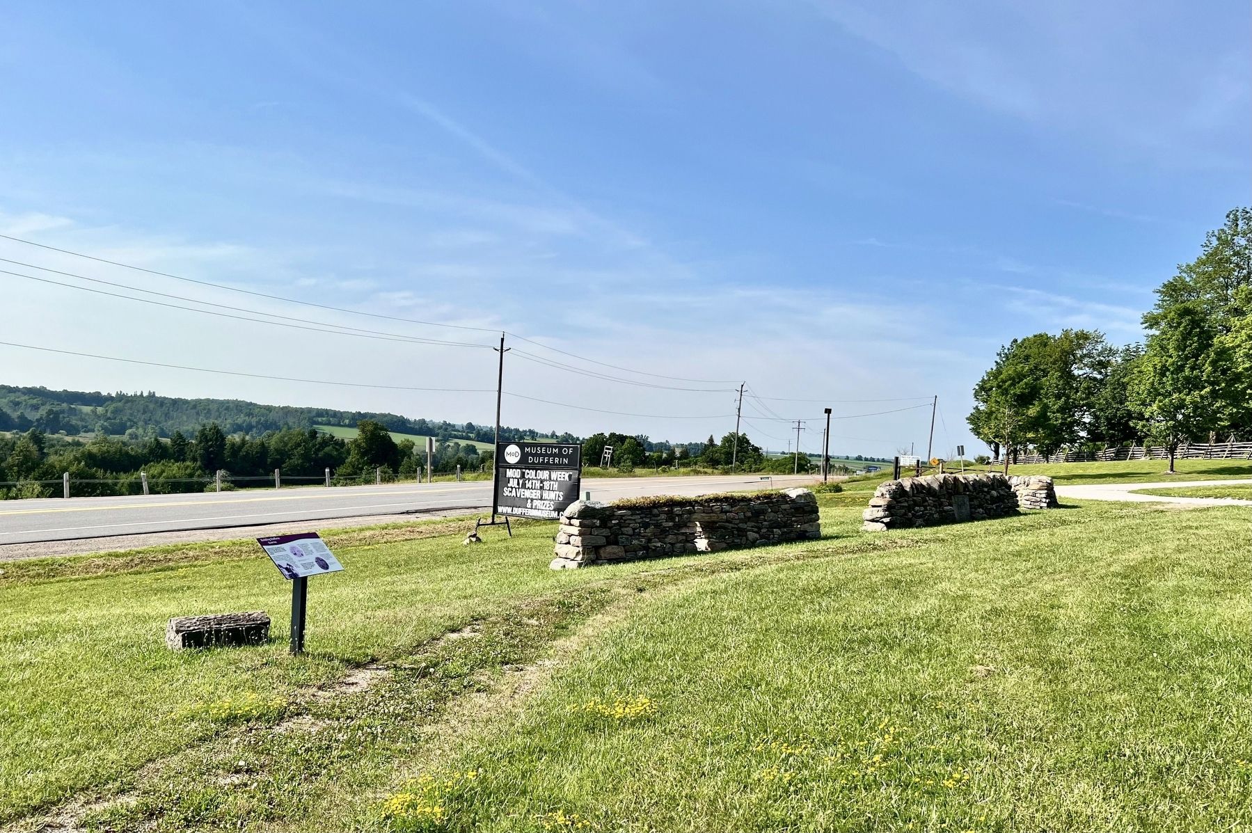 Building Dufferin Marker. Click for full size. Building Dufferin Marker image. Click for full size.
