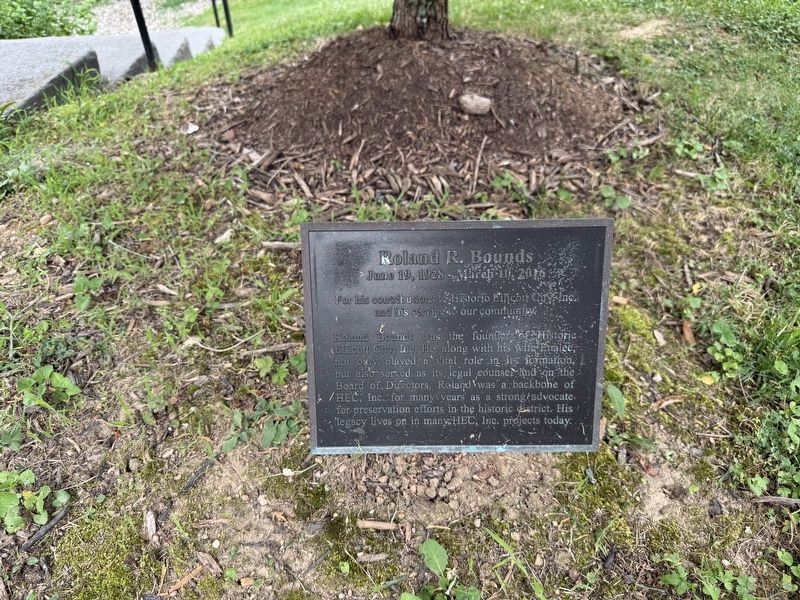 Roland R. Bounds Marker. Click for full size. Roland R. Bounds Marker image. Click for full size.