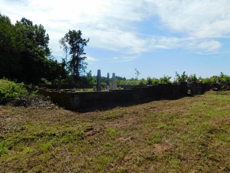 Taylor Family Cemetery image. Click for full size.