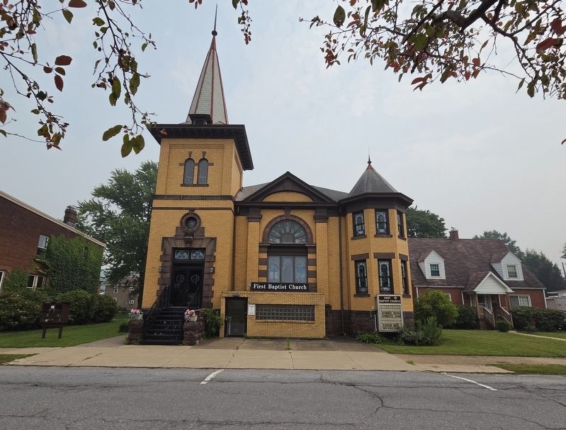 First Baptist Church Punxsutawney, as mentioned in the marker image. Click for full size.