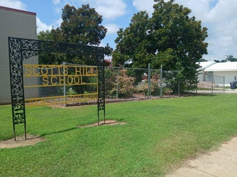 Area around marker showing the School Iron Sign image. Click for full size.