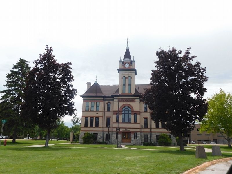 Courthouse Historic District Marker used to be where the flag pole is now located image. Click for full size.