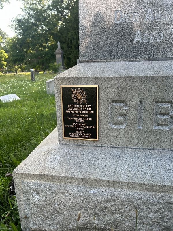 Emma Gibbes Marker. Click for full size. Emma Gibbes Marker image. Click for full size.