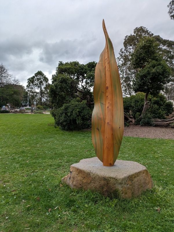 Storm Leaves Sculpture image. Click for full size.