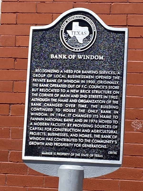Bank of Windom Marker. Click for full size. Bank of Windom Marker image. Click for full size.