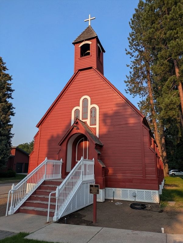 Fort Sherman Chapel image. Click for full size.