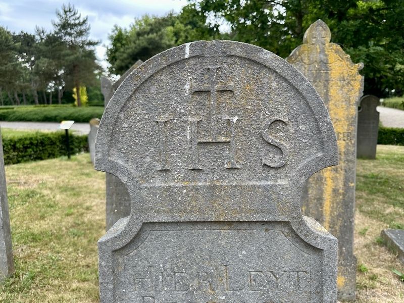 Christian symbolism example - �I H S� image. Click for full size.
