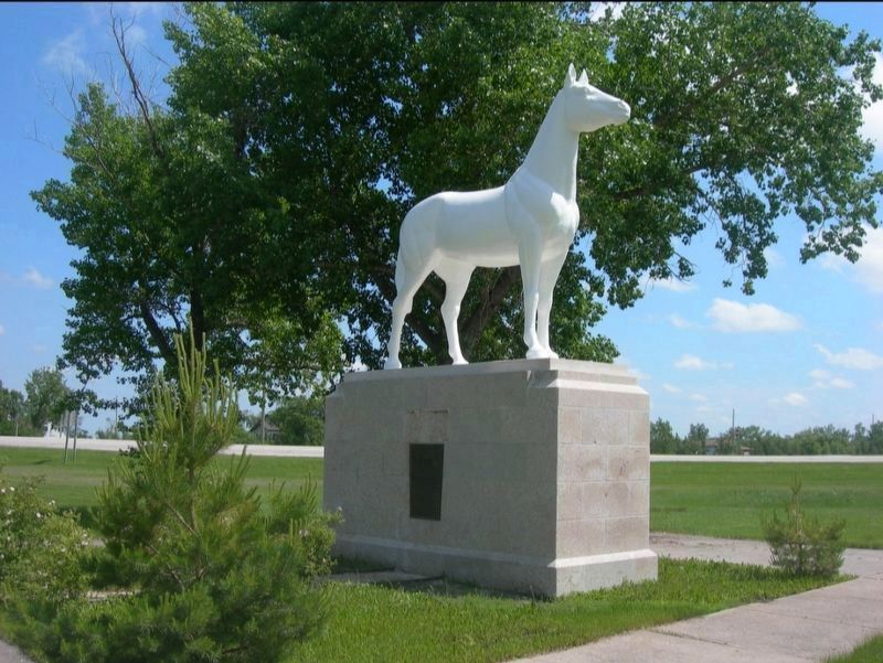 White Horse Monument. Click for full size. White Horse Monument image. Click for full size.
