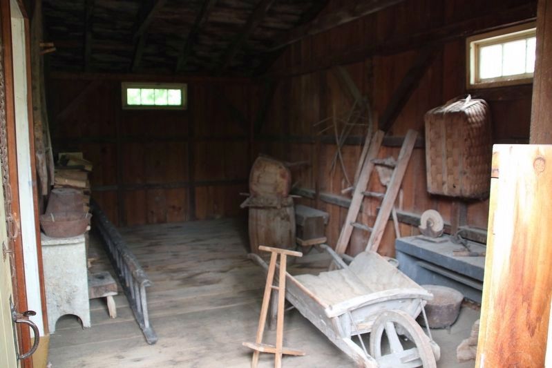 Physician's House / La maison du m�decin image. Click for full size.