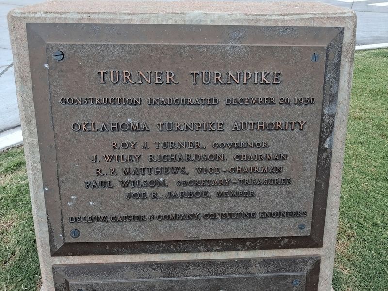 Turner Turnpike Marker. Click for full size. Turner Turnpike Marker image. Click for full size.