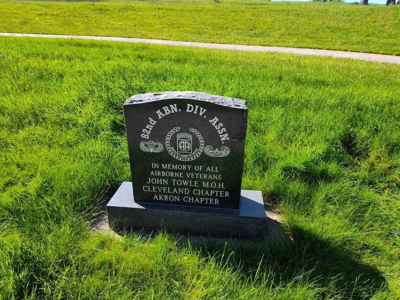 82nd Abn. Div. Assn. Airborne America's Guard of Honor Marker. Click for full size. 82nd Abn. Div. Assn. Airborne America's Guard of Honor Marker image. Click for full size.