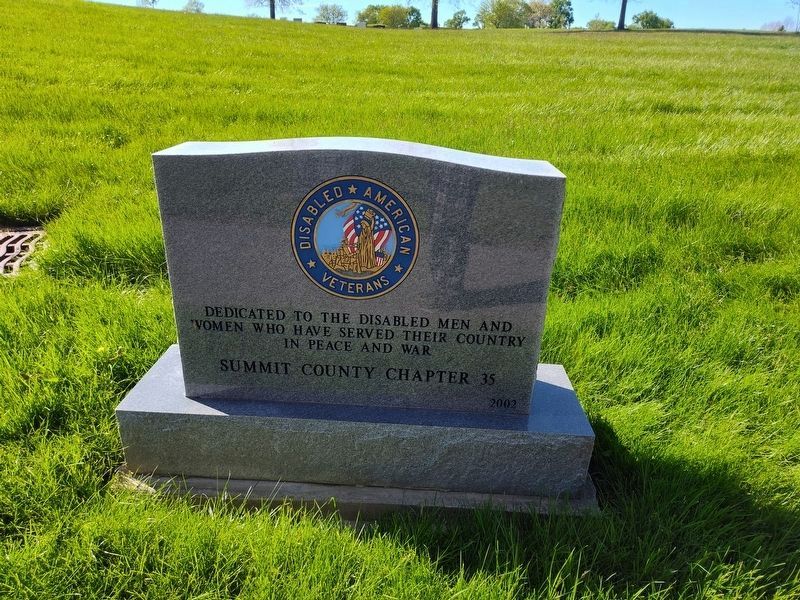 Veterans Memorial image. Click for full size.