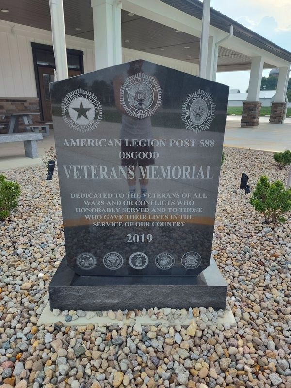 Veterans Memorial image. Click for full size.