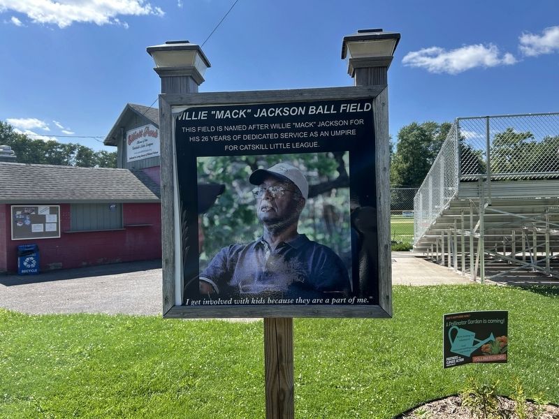Willie "Mack" Jackson Ball Field Marker image. Click for full size.