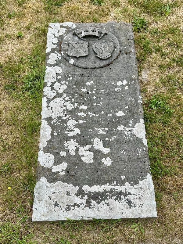 De Wijs ledger-type grave marker image. Click for full size.
