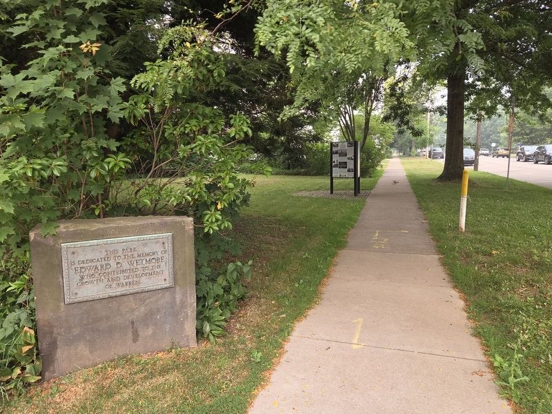 People in Early Warren Marker (right) at Wetmore park image. Click for full size.