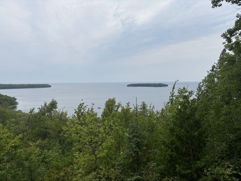 Horseshoe Island (previously Eagle Island) in the distance. Click for full size. Horseshoe Island (previously Eagle Island) in the distance image. Click for full size.