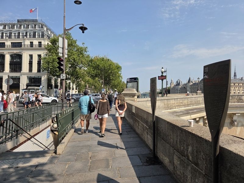 Pont-Neuf Marker. Click for full size. Pont-Neuf Marker image. Click for full size.
