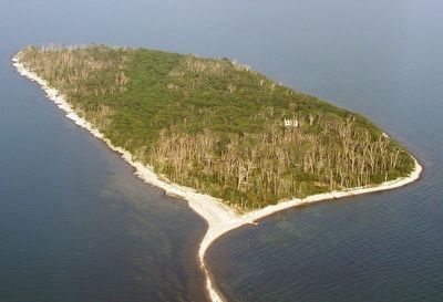 Middle Island. Click for full size. Middle Island image. Click for full size.