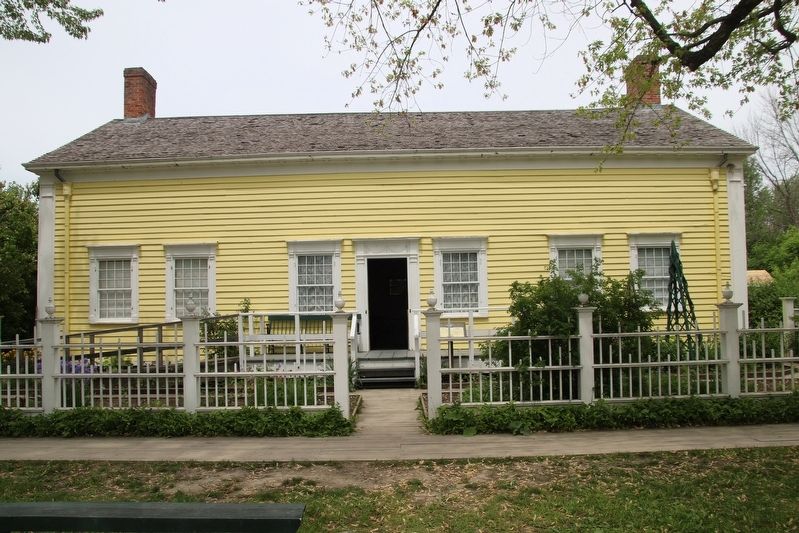 Robertson House Marker image. Click for full size.