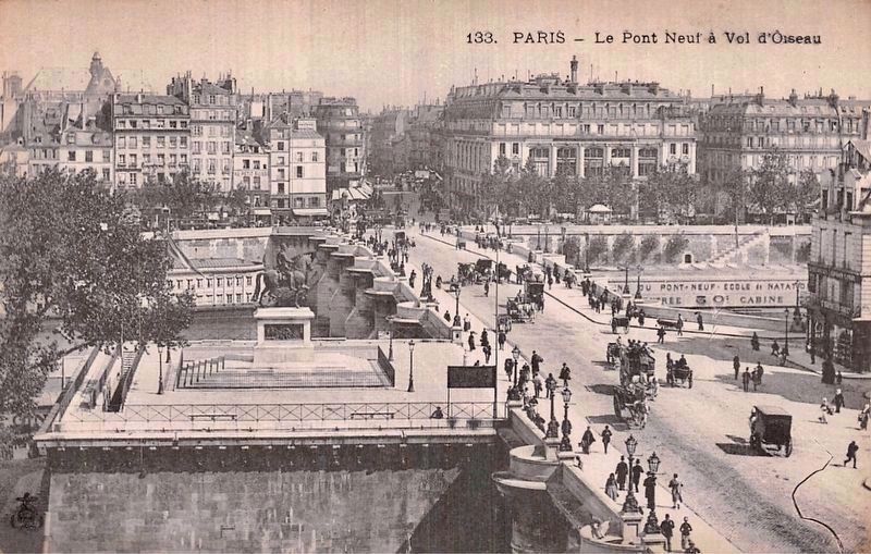 Pont-Neuf - bird’s-eye view, looking north. Click for full size. Pont-Neuf - bird’s-eye view, looking north image. Click for full size.
