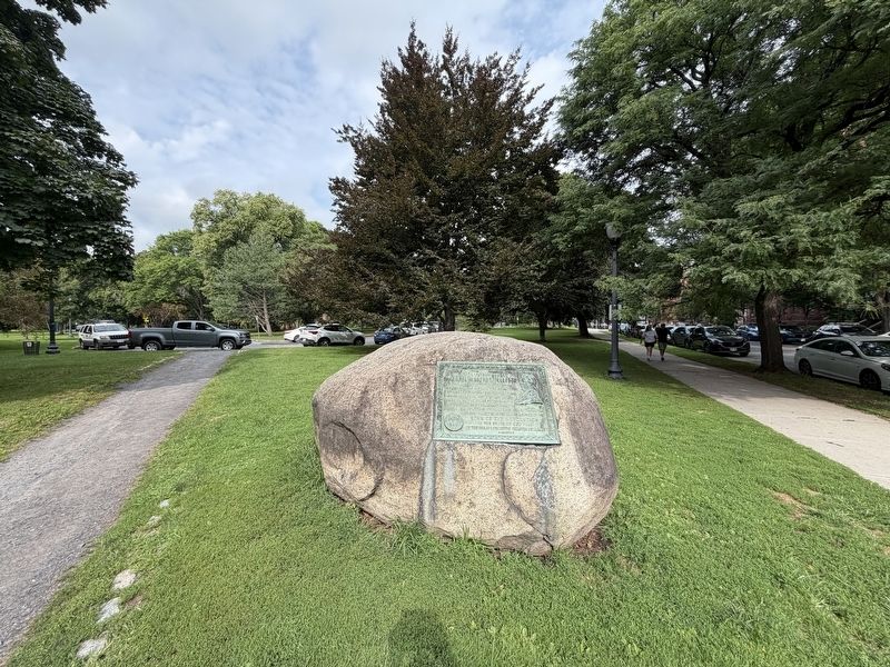 In Grateful Memory of Colonel Marinus Willett Marker image. Click for full size.