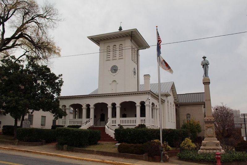 Orange Courthouse image. Click for full size.