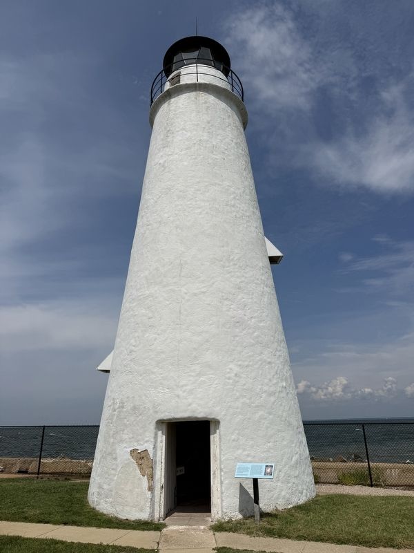 Cove Point Lighthouse image. Click for full size.