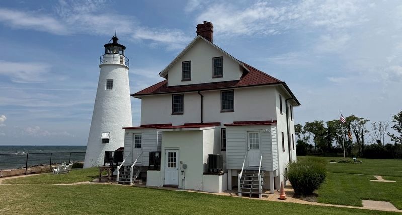 The Cove Point Lighthouse and the Keeper's House image. Click for full size.