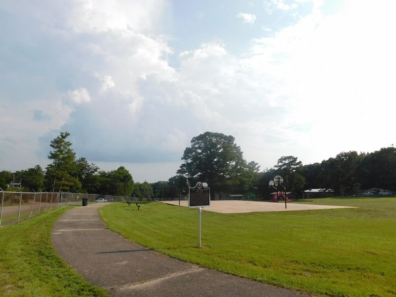 Almont Elementary School Marker. Click for full size. Almont Elementary School Marker image. Click for full size.