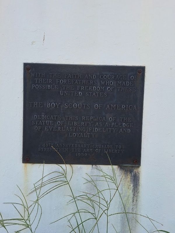 Replica of the Statue of Liberty Marker. Click for full size. Replica of the Statue of Liberty Marker image. Click for full size.