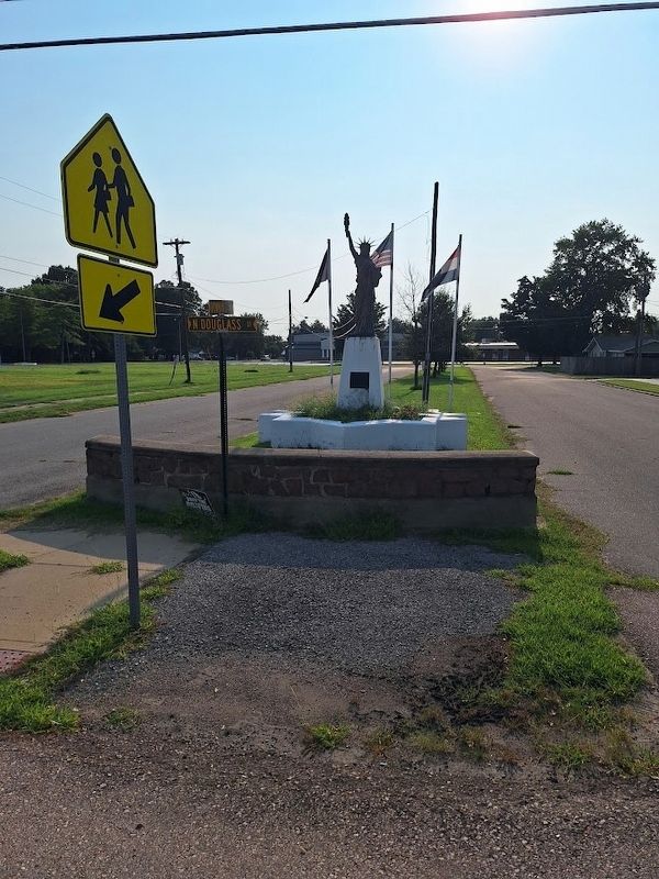 Replica of the Statue of Liberty Marker. Click for full size. Replica of the Statue of Liberty Marker image. Click for full size.