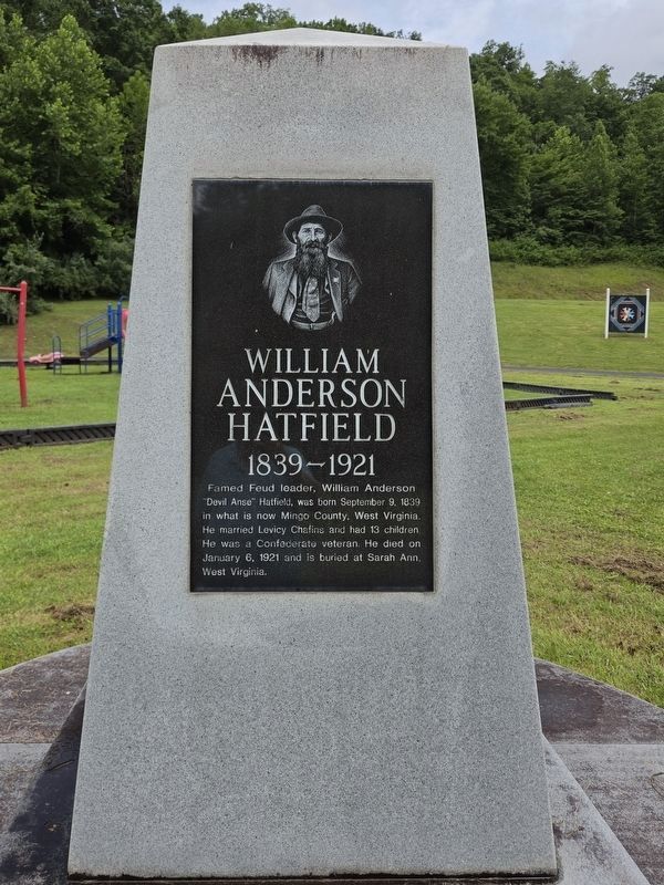 William Hatfield side of the Monument image. Click for full size.