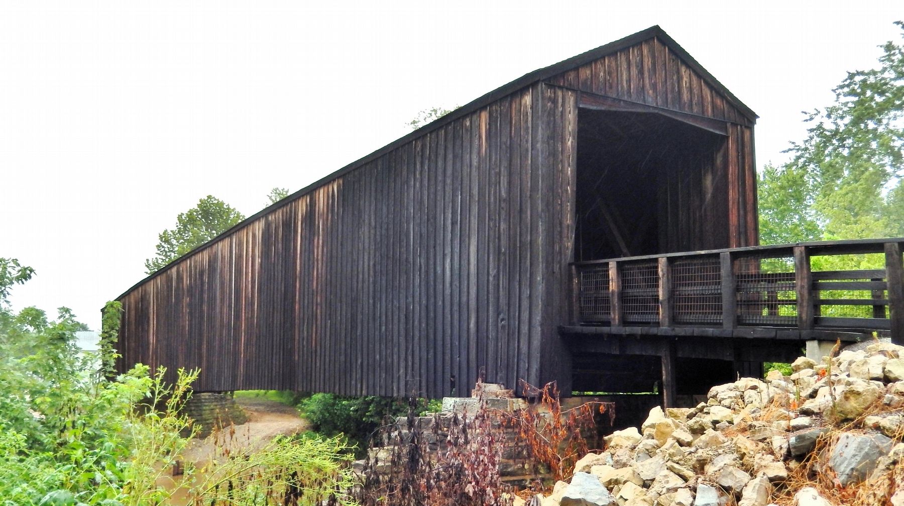 Burfordville Covered Bridge image. Click for full size.