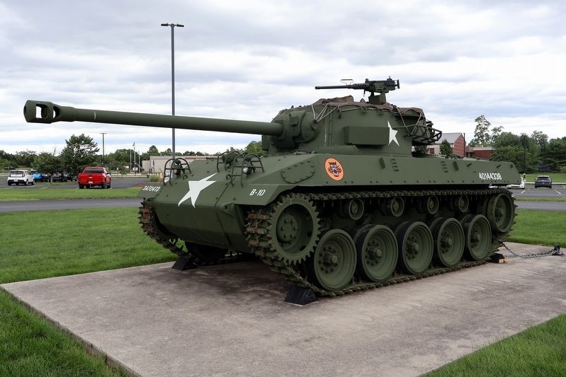 M18 "Hellcat" Tank Destroyer. Click for full size. M18 "Hellcat" Tank Destroyer image. Click for full size.