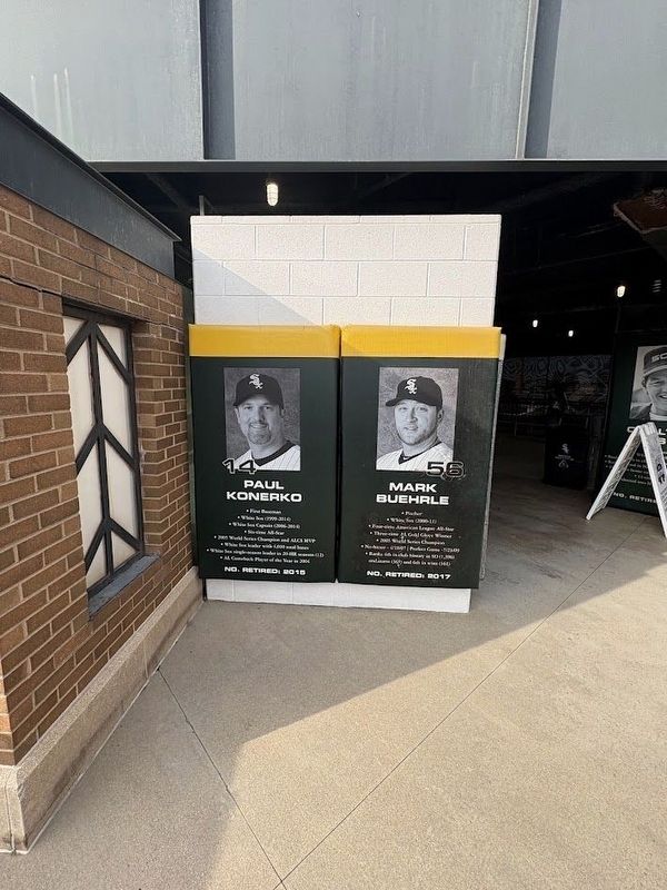 Mark Buehrle and Paul Konerko. Click for full size. Mark Buehrle and Paul Konerko image. Click for full size.