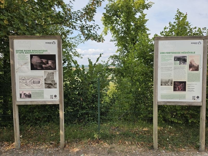 Entre ruine romantique et site archéologique / Between Romantic Ruin and Archaeological Site Marker. Click for full size. Entre ruine romantique et site archéologique / Between Romantic Ruin and Archaeological Site Marker image. Click for full size.