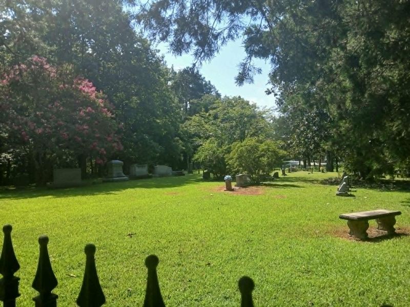 Grandsire Holmes Cemetery. Click for full size. Grandsire Holmes Cemetery image. Click for full size.