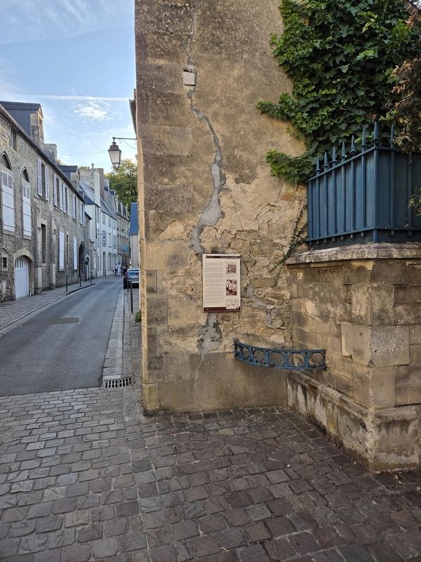 La Rue de la Maîtrise / Rue de la Maîtrise Marker. Click for full size. La Rue de la Maîtrise / Rue de la Maîtrise Marker image. Click for full size.