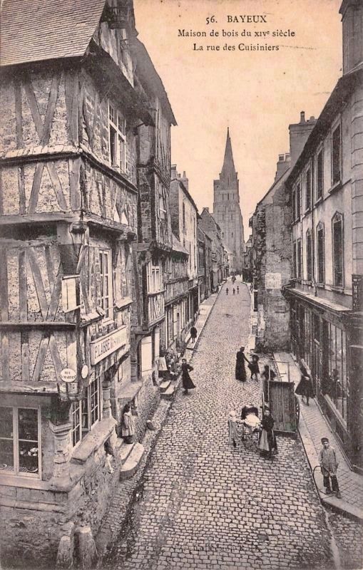 Rue des Cuisiniers (looking south). Click for full size. Rue des Cuisiniers (looking south) image. Click for full size.