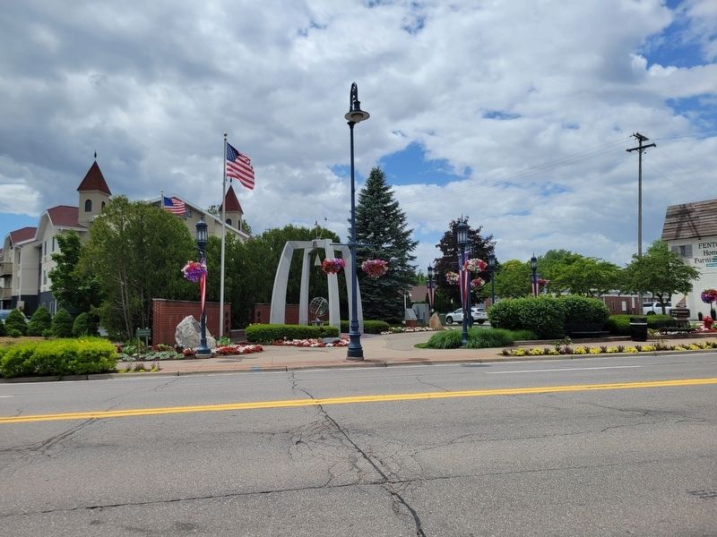 Frankenmuth Veteran's Memorial. Click for full size. Frankenmuth Veteran's Memorial image. Click for full size.