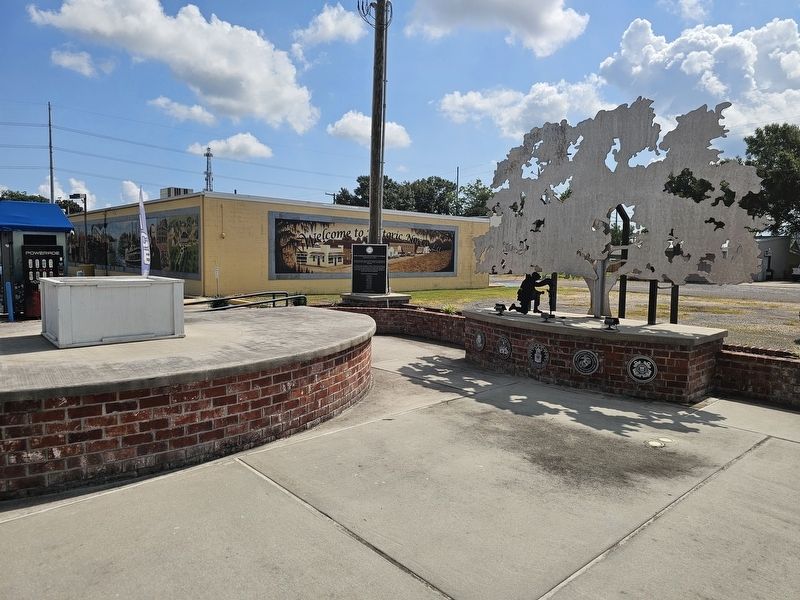 Norco Town Square and Our Tribute to Veterans Marker image. Click for full size.