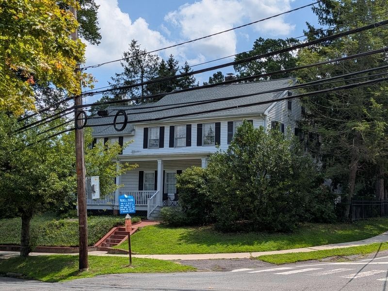 Newell House and Marker. Click for full size. Newell House and Marker image. Click for full size.
