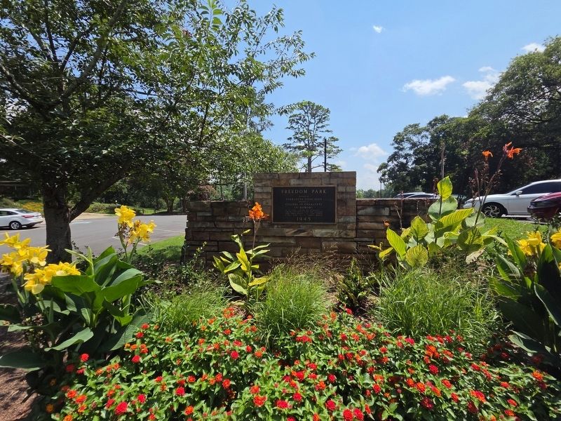 Full view of Freedom Park Marker in the planter. Click for full size. Full view of Freedom Park Marker in the planter image. Click for full size.