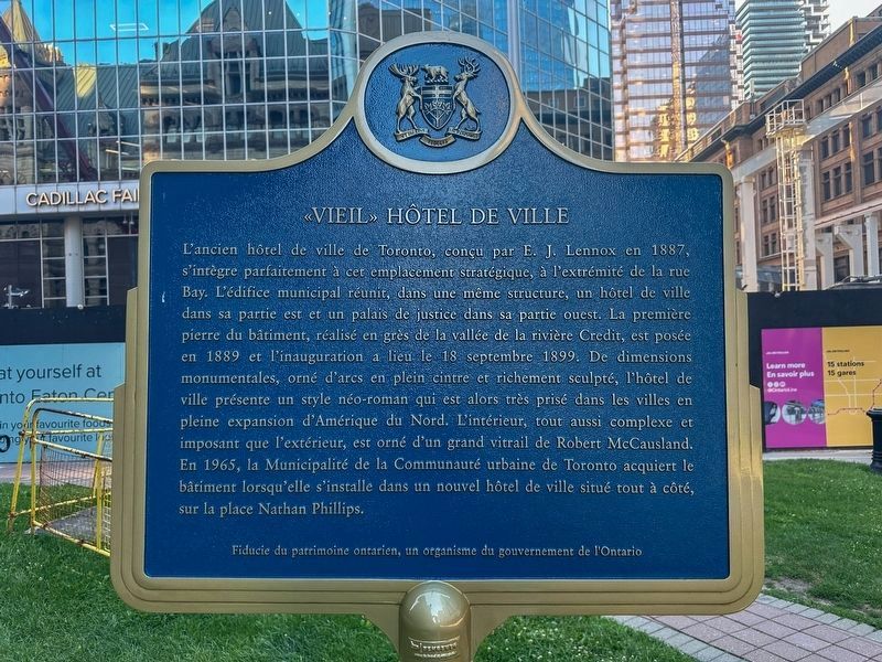 «Vieil» Hôtel de Ville side of the marker. Click for full size. «Vieil» Hôtel de Ville side of the marker image. Click for full size.